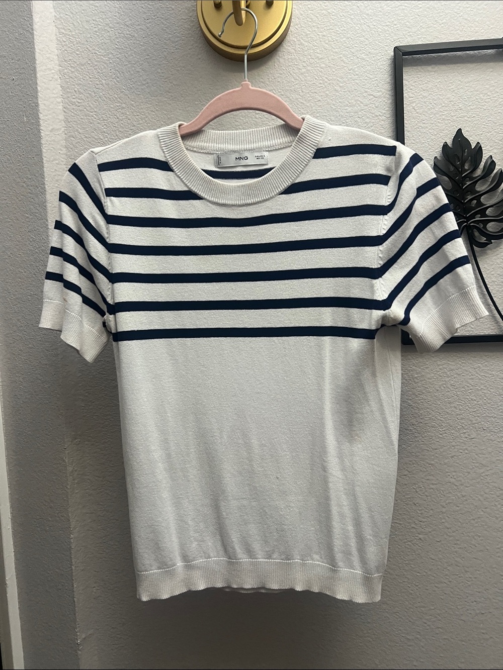 || MANGO || WHITE KNIT TOP || NAVY STIPES ||